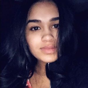 Meet your Posher, Lee